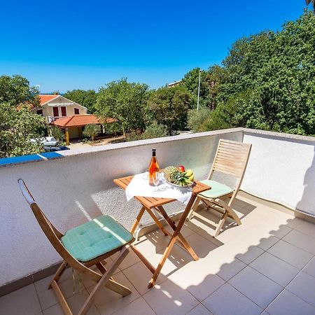 Beautiful Apartment In Potocnica With Wifi Borovići Zewnętrze zdjęcie